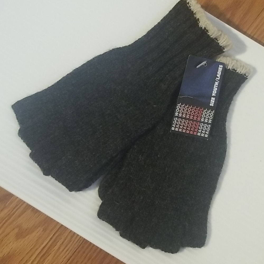 Ragg wool gloves‎
